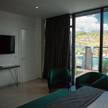 Equos Resort Hotel Tirana Kültér fotó